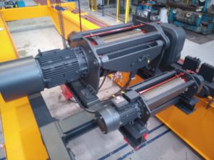 Polipasto con 2 elevaciones.